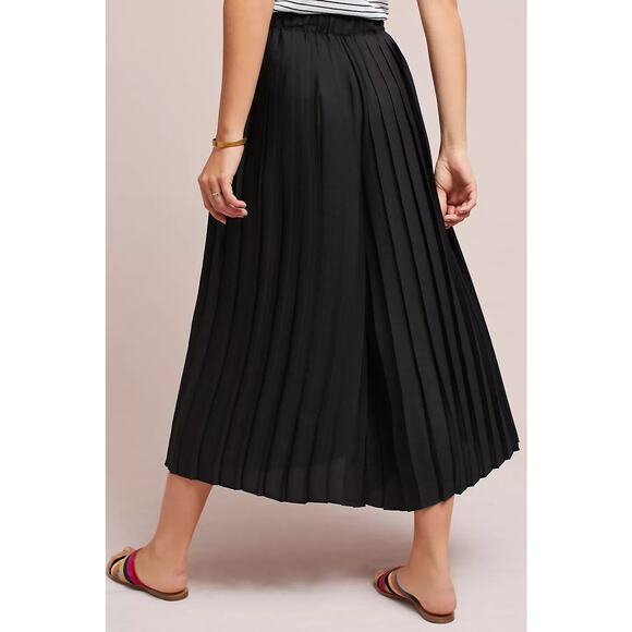 Anthropologie pleated Black Wide Leg Pants - Picture 5 of 5
